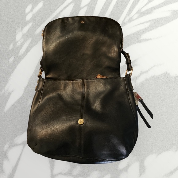 Moda Luxe Faux Leather Zipper Satchel in Black/Gold Hardware. - Picture 9 of 11